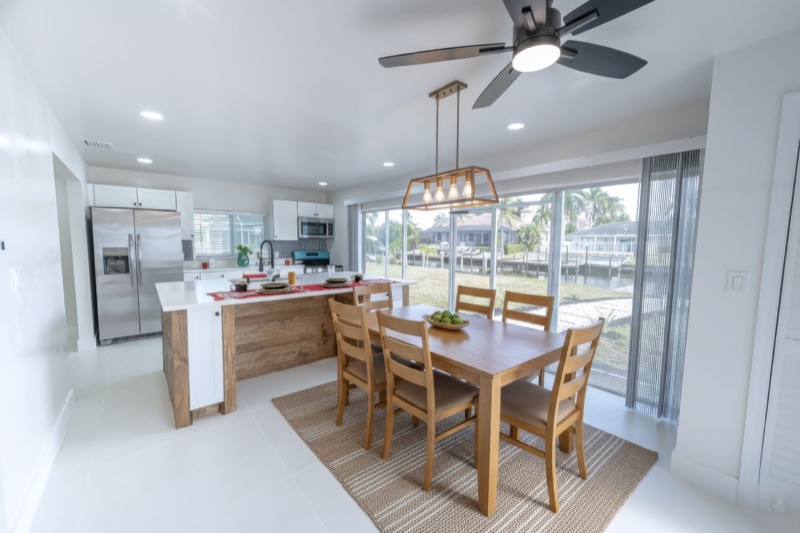 Cocina y comedor